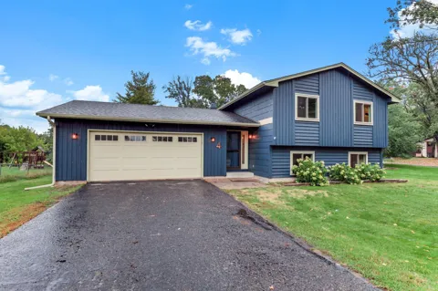 4 Shepherd Court