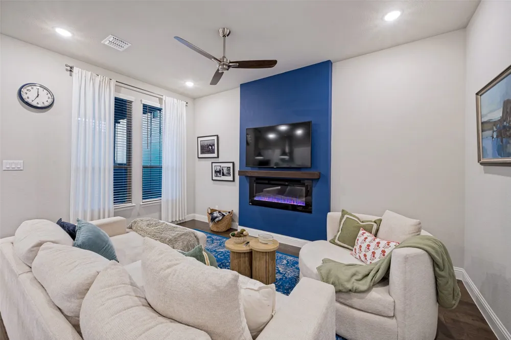 4207 Runway Mews Frisco, TX 75034