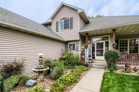 752 Melville Circle