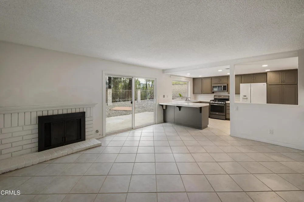 17004 Canvas Street Santa Clarita, CA 91387