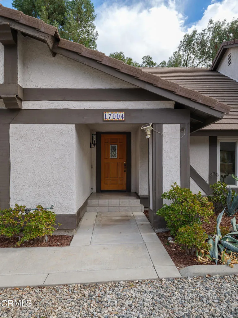 17004 Canvas Street Santa Clarita, CA 91387