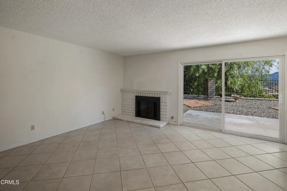 17004 Canvas Street Santa Clarita, CA 91387