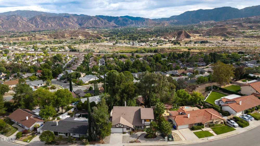 17004 Canvas Street Santa Clarita, CA 91387