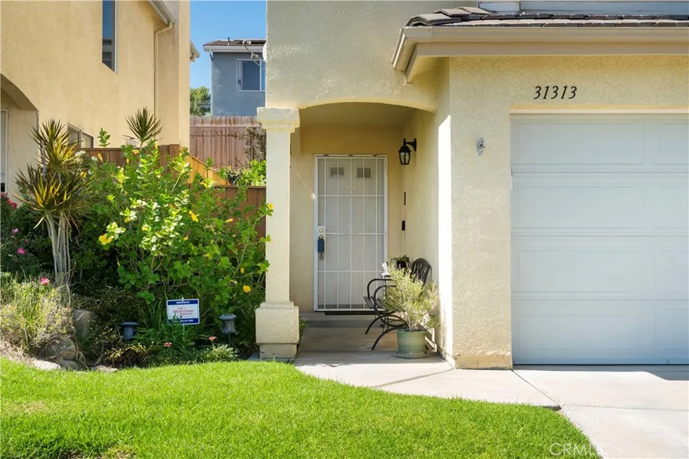 31313 Castaic Oaks Lane Castaic, CA 91384