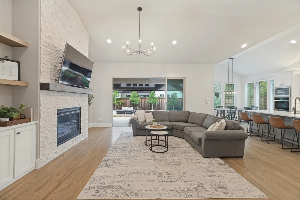 2180 Ivywood Lane Prosper, TX 75078