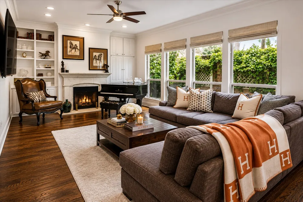 5936 Preston Gate Court Dallas, TX 75230