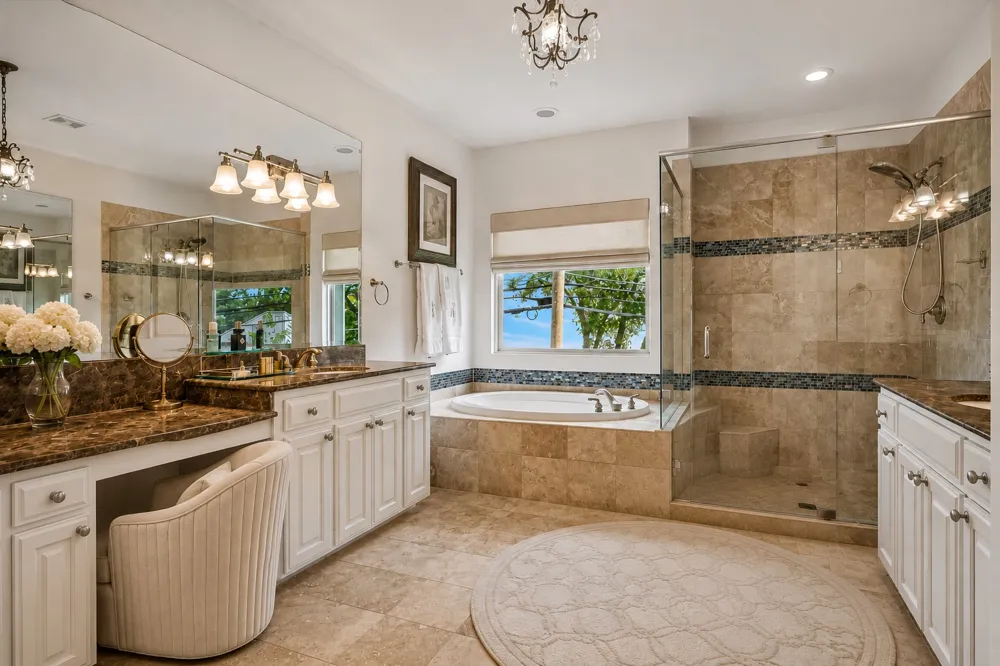 5936 Preston Gate Court Dallas, TX 75230