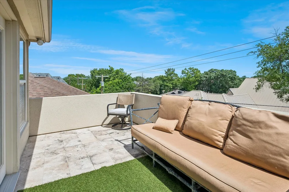 5936 Preston Gate Court Dallas, TX 75230