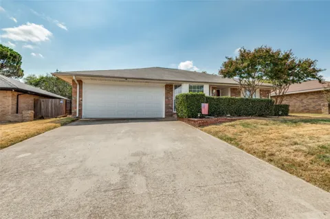 500 Bayberry Lane