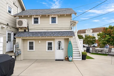 3 Gardens Road