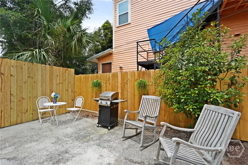 303 W 39th Street Savannah, GA 31405