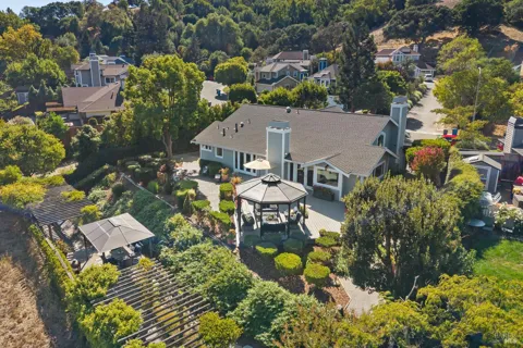 194 Butterfield Drive