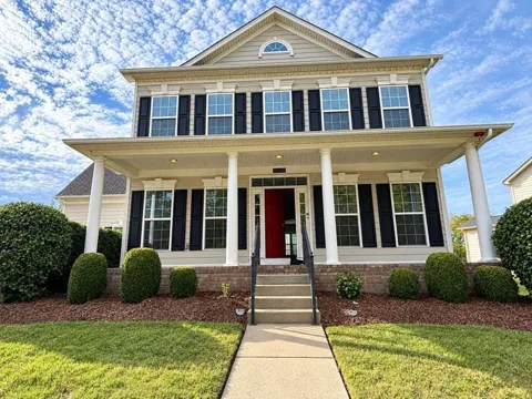 1010 Shallow Stream Ln