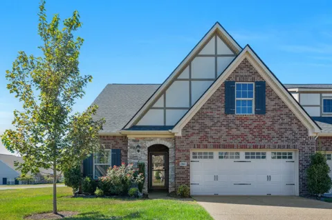 1801 Ravenwood Ct