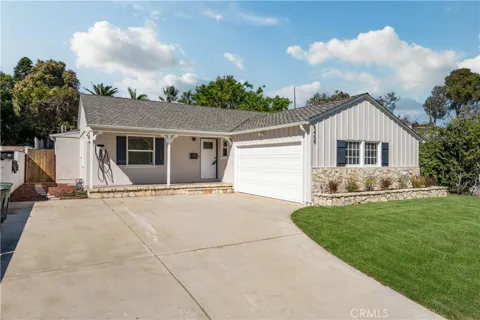 5409 Calle Mayor