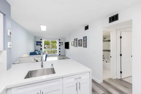 2106 S Cypress Bend Drive #207