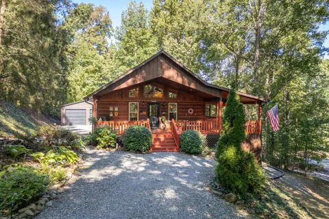 327 Eagles Nest Lane