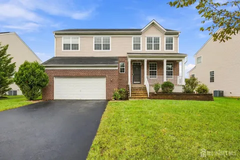 31 Saratoga Lane
