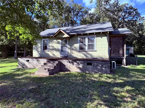 1207 Dill Street