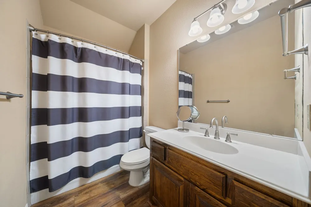 18 Oxford Way Allen, TX 75002