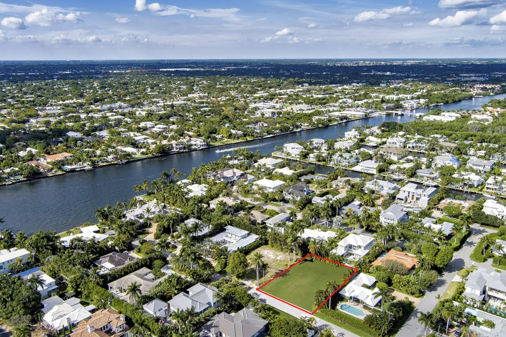 1125 WATERWAY LANE Delray Beach, FL 33483