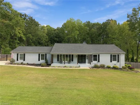 307 Woodland Drive