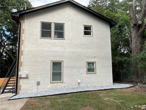 51 Mullins Street
