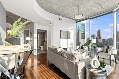 860 Peachtree Street NE #2101