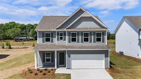 218 Hampton Hollow Drive