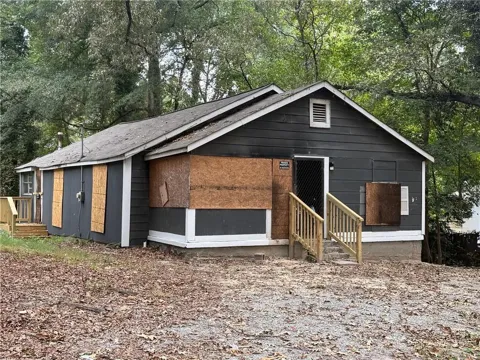 1300 Nash Road NW