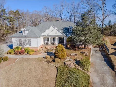 410 Caldwell Lane