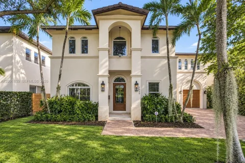 1650 Micanopy Ave