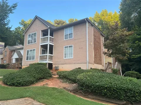 5539 Mountain Springs Circle