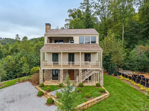 130 Cove View Lane