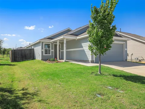 2932 Dora Drive