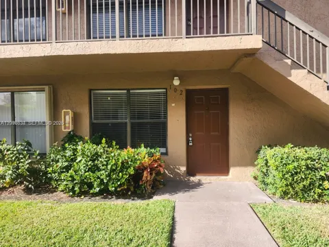 10037 Winding Lake Rd #102