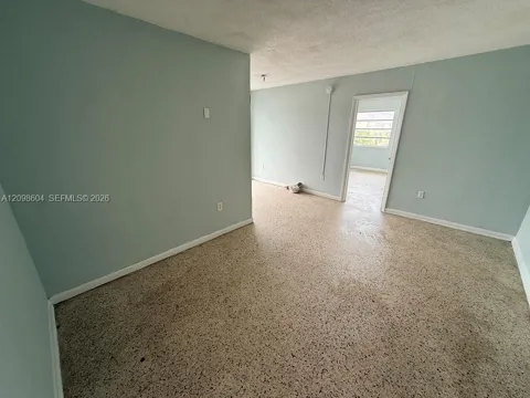 3130 NW 21st Ct #8