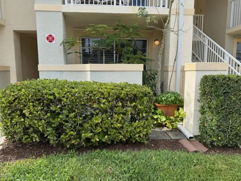 4903 CHANCELLOR DRIVE #11