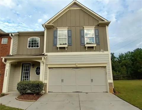 3352 Castleberry Village Circle