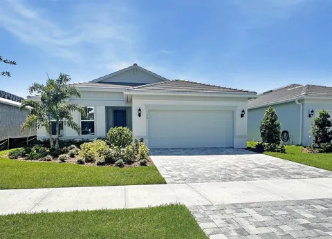 1156 HAVEN CIRCLE