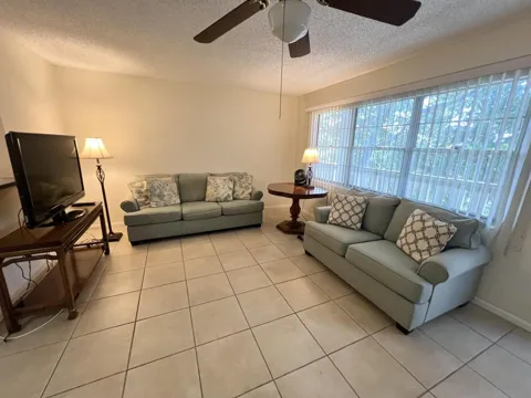 4023 Berkshire B #4023