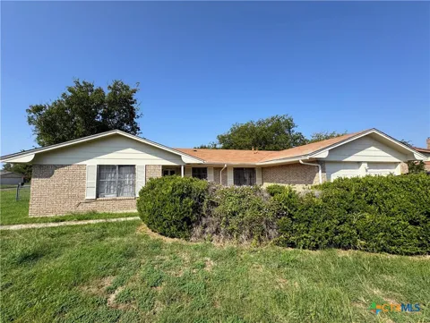 3007 Sierra Drive