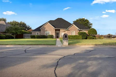 706 Meadowview
