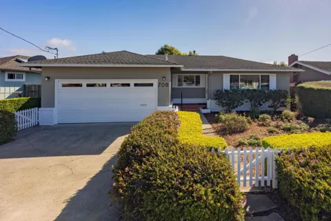 708 Arroyo Leon Drive