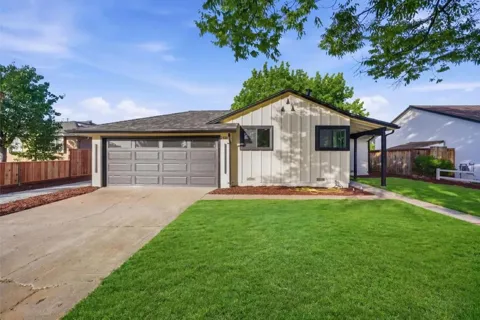 5430 Clovercrest Drive