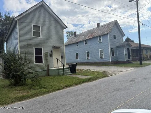 505 Roanoke Avenue