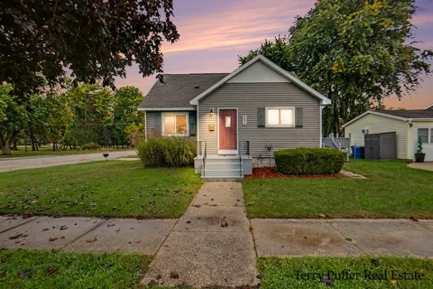 601 W 2nd Street