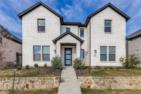 252 Golden Run Drive