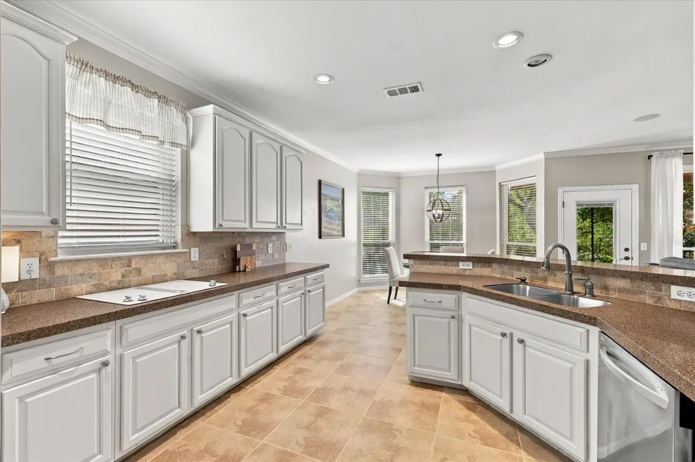 1125 Shadetree Lane Allen, TX 75013