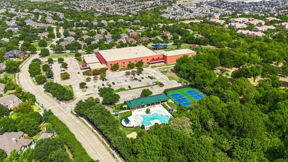 1125 Shadetree Lane Allen, TX 75013